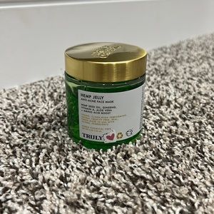 Truly organic anti-acne face mask